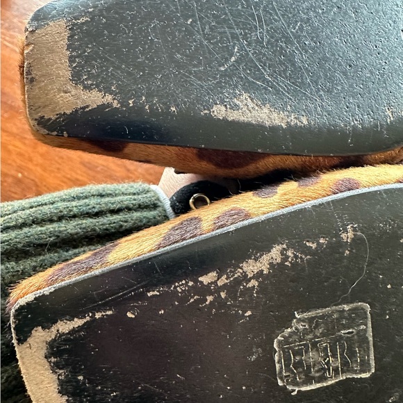 Prada shoes 38.5 used condition - Picture 5 of 11